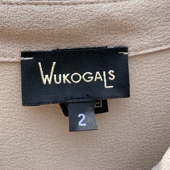 Wukogals Beige Lightweight Textured Shirtdress - Picture 4 of 9